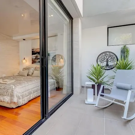 Tajinaste Адехе