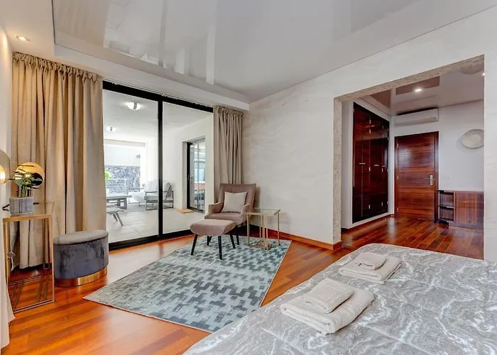 Tajinaste Вілла Адехе