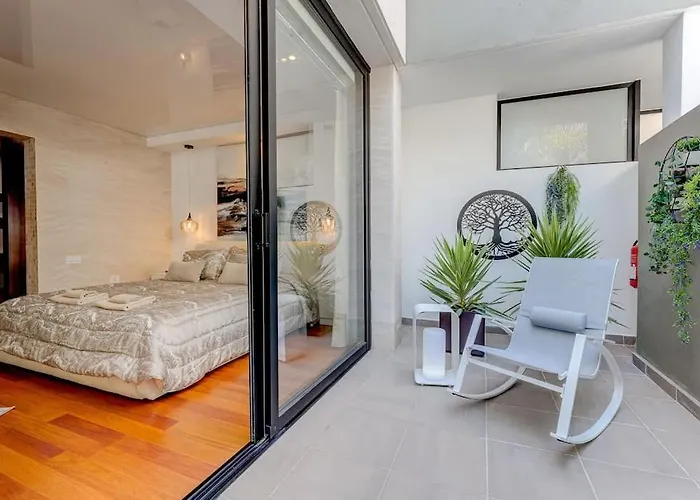 Tajinaste Адехе